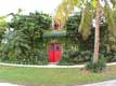 Maison perdue dans la verdure / USA, Floride, Miami, Coral Gables