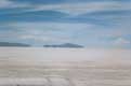 Lac salÃ© dÃ©ssechÃ© : un dÃ©sert de sel parfaitement plat / USA, Utah