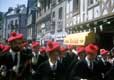 Costumes aux bonnets rouges / France, Bretagne, Quimper, Beg Meil